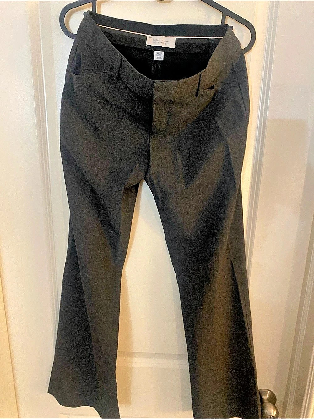 Gap straight Leg Pants in grey Size 6 Like New